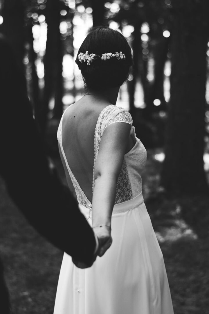 dos nu robe de mariée marie laporte  au château des pères